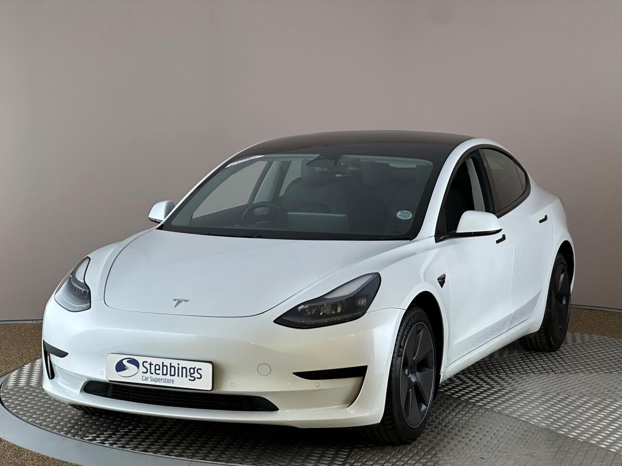 Tesla Model 3 AF72UVG
