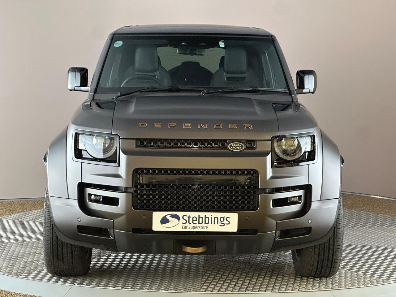 Land Rover Defender 110 FY25UTL