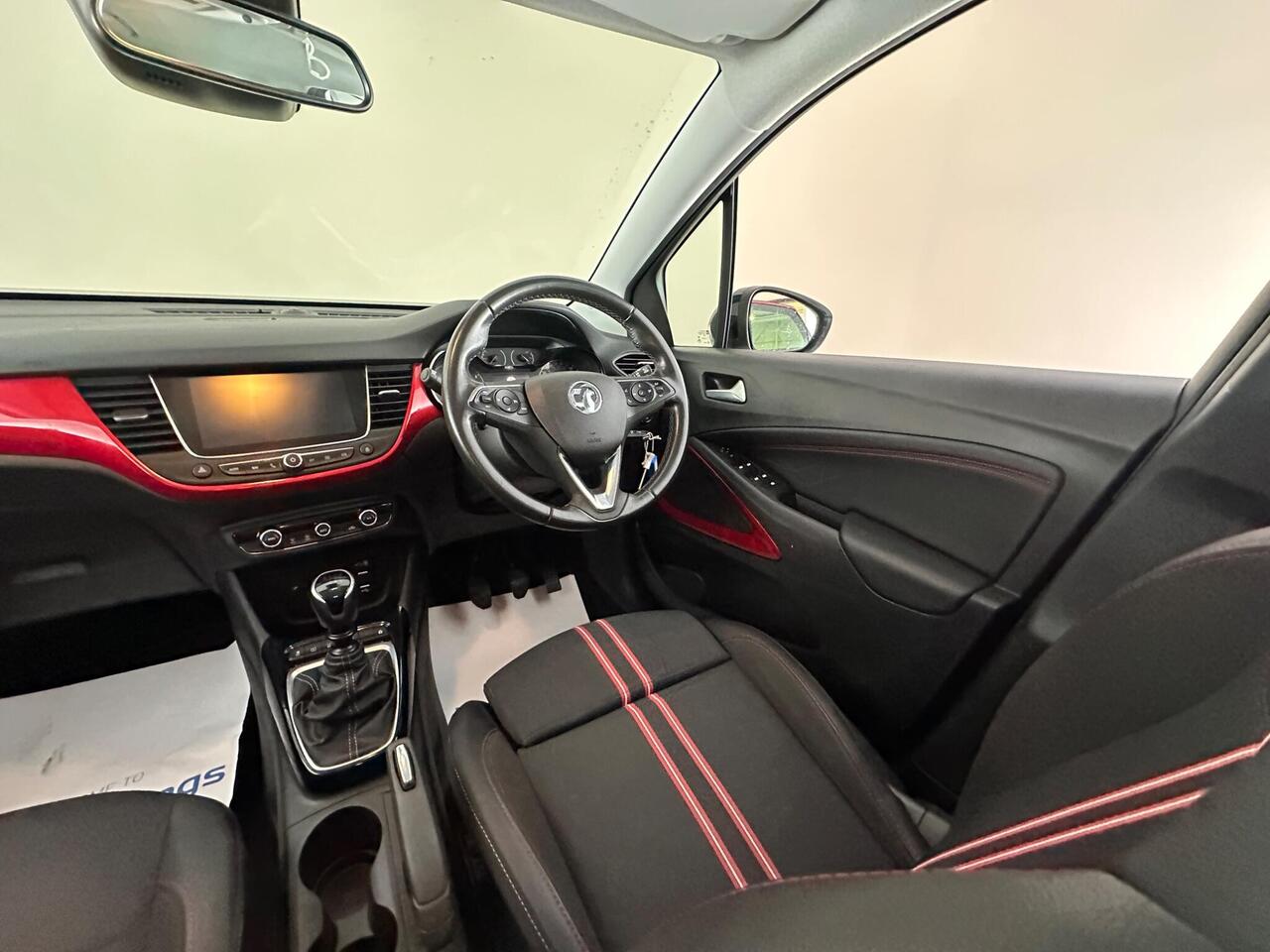 Vauxhall Crossland SA72XUU