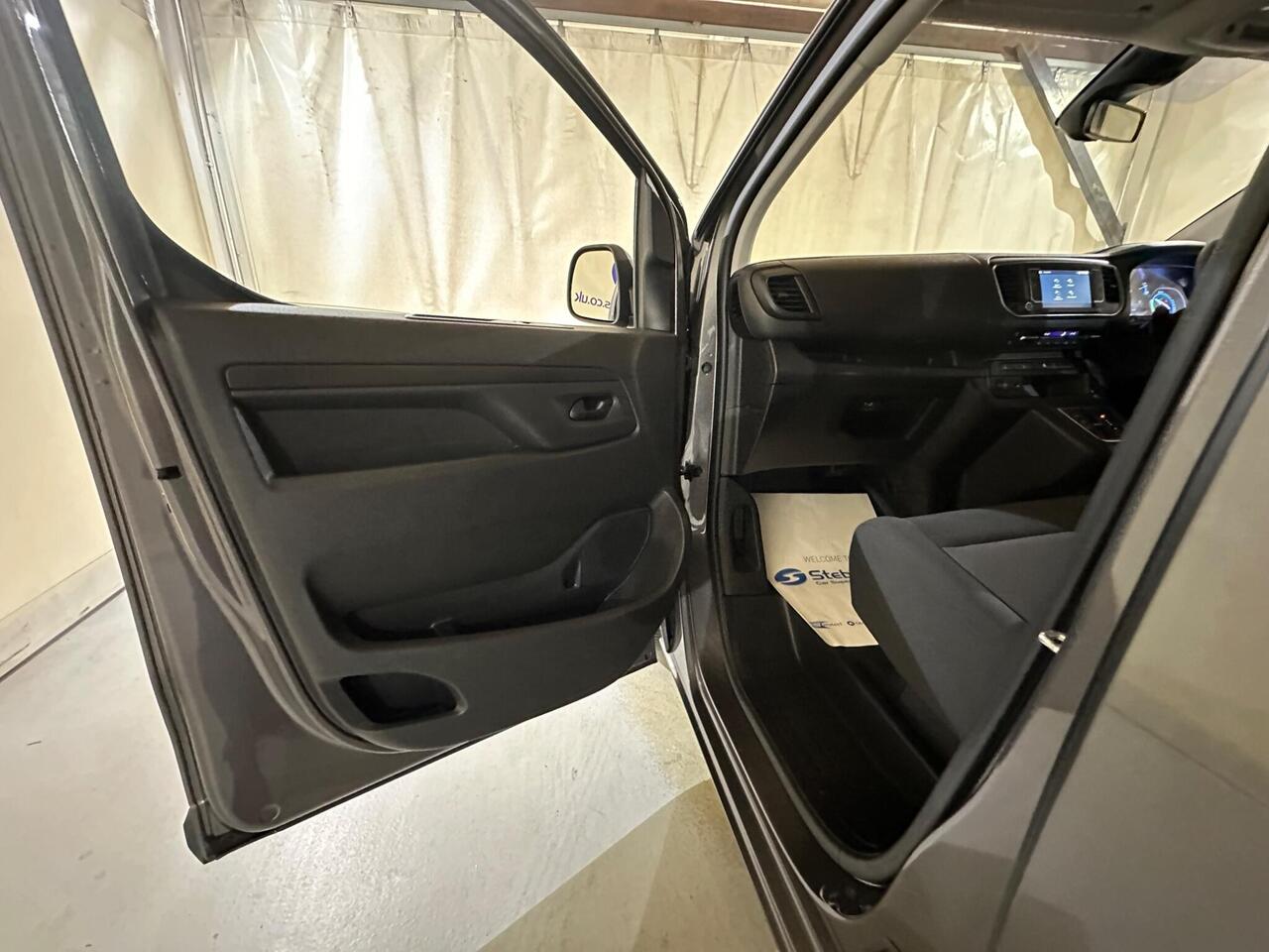 Citroen e-SpaceTourer LD23GWN