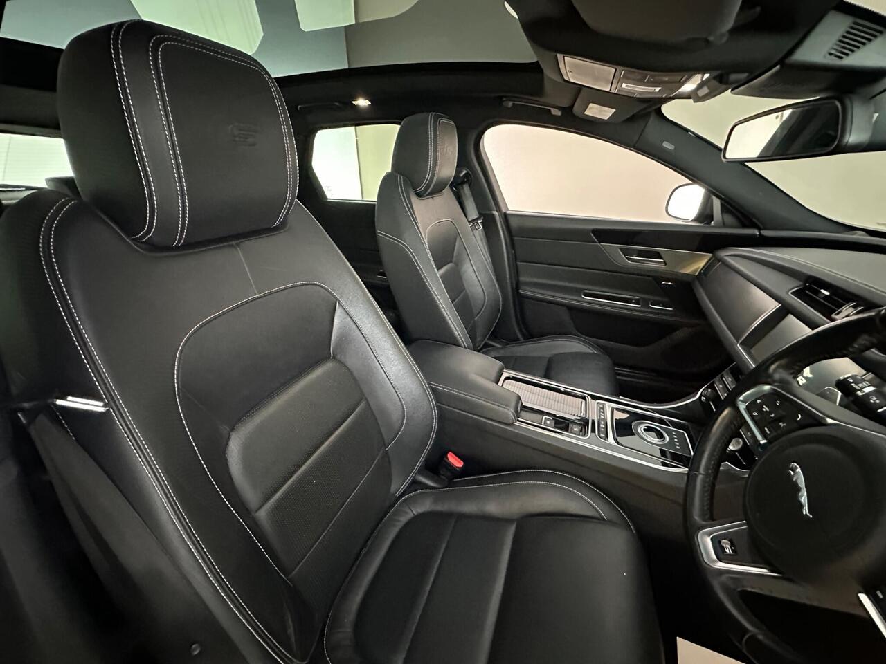 Jaguar XF OV18XCZ