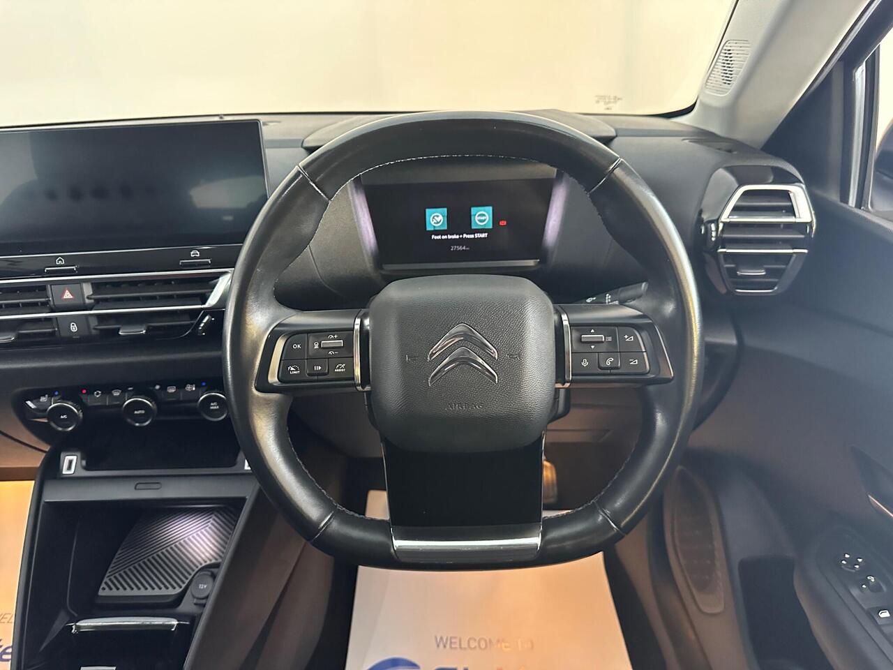 Citroen e-C4 YX71WAA