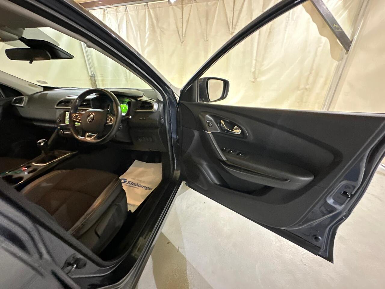 Renault Kadjar HV68XJN