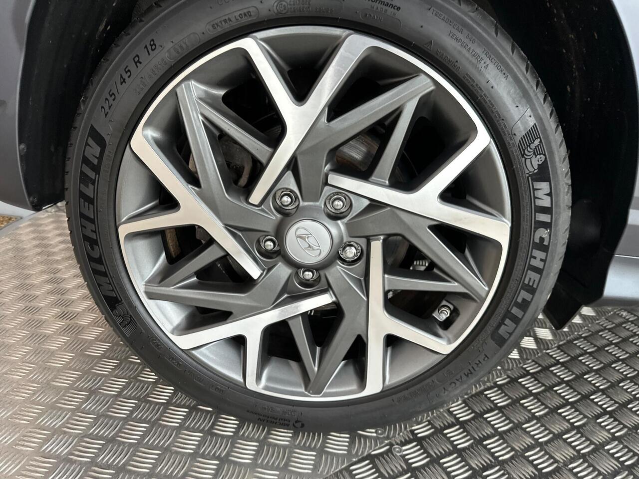 Hyundai KONA PY22KFT