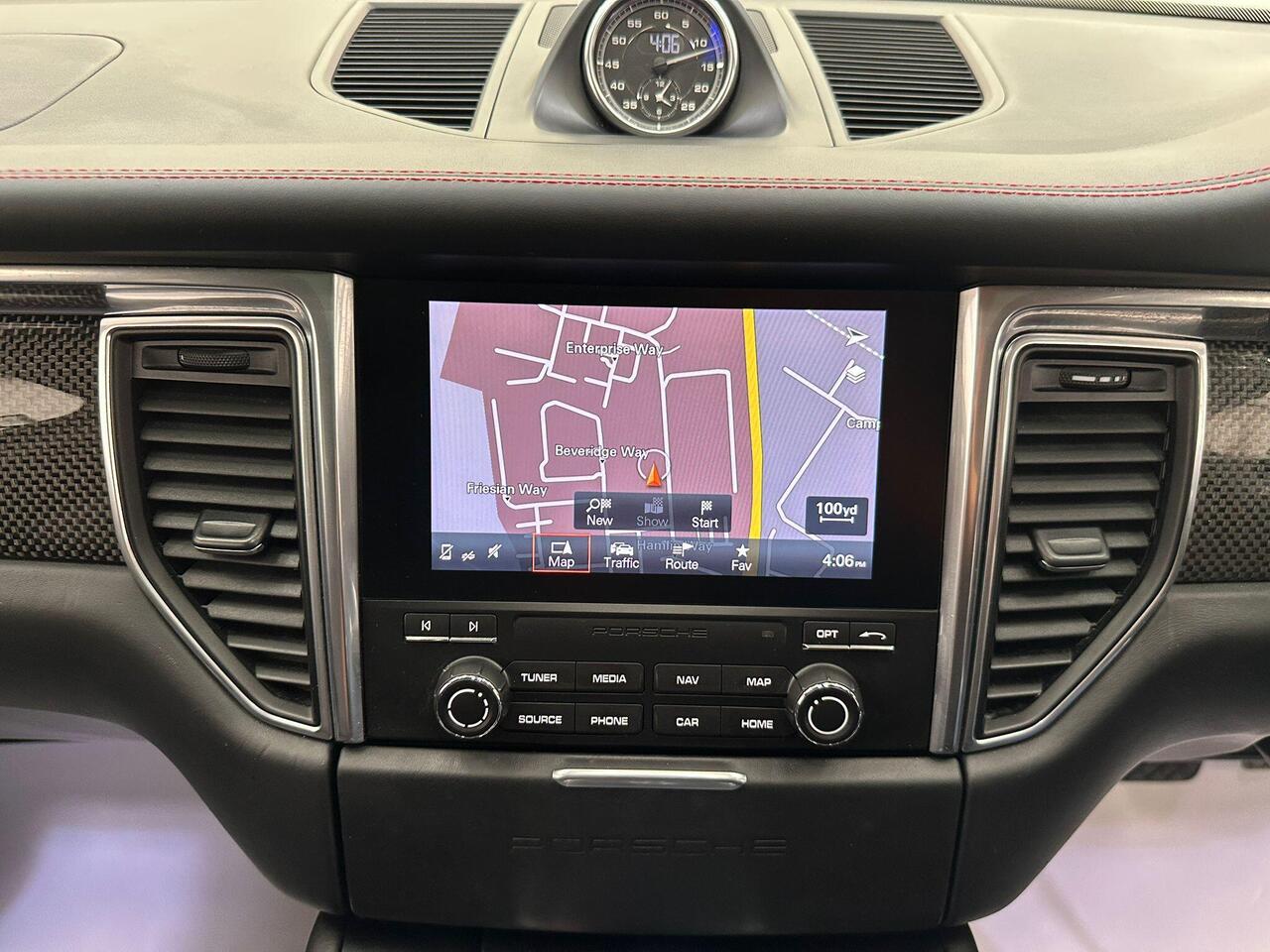 Porsche Macan WM66DZS