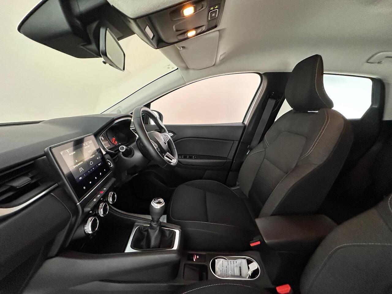 Renault Captur YE71OBN