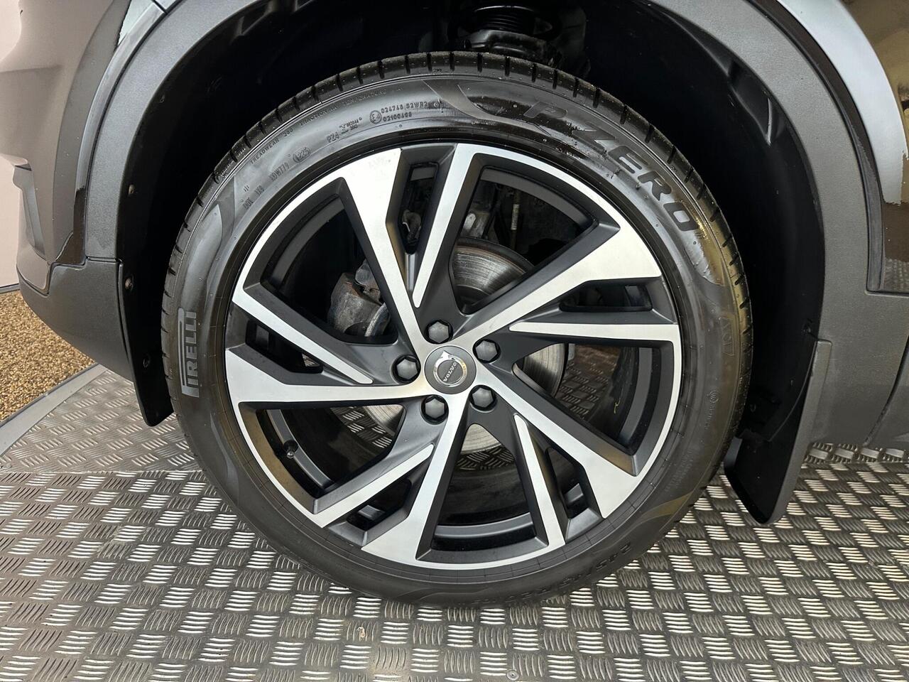 Volvo XC40 GF69JXR