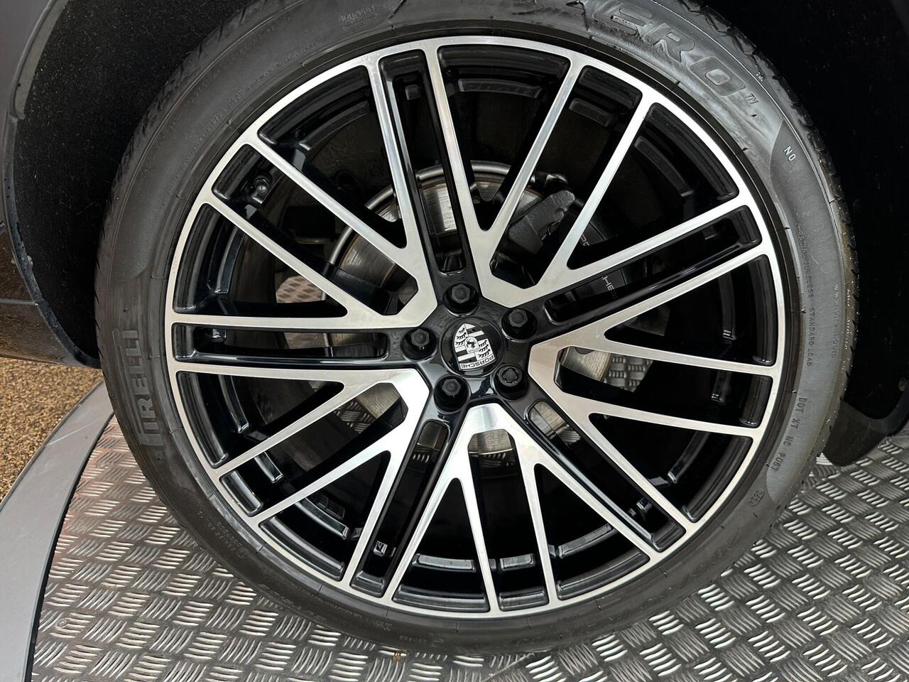 Porsche Macan AP72WGZ