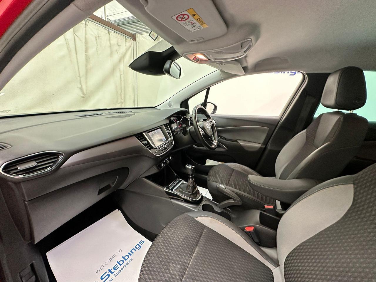 Vauxhall Crossland X AU69DFD
