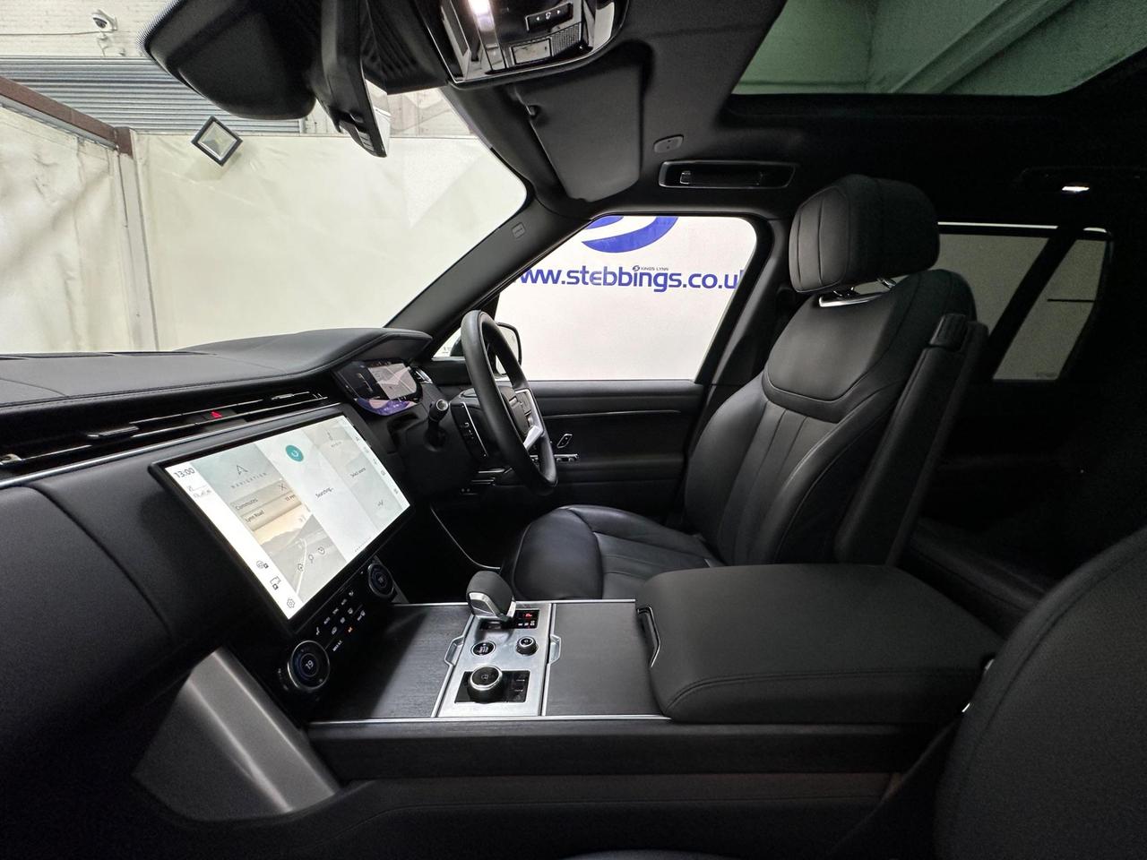 Land Rover Range Rover YE73JZF