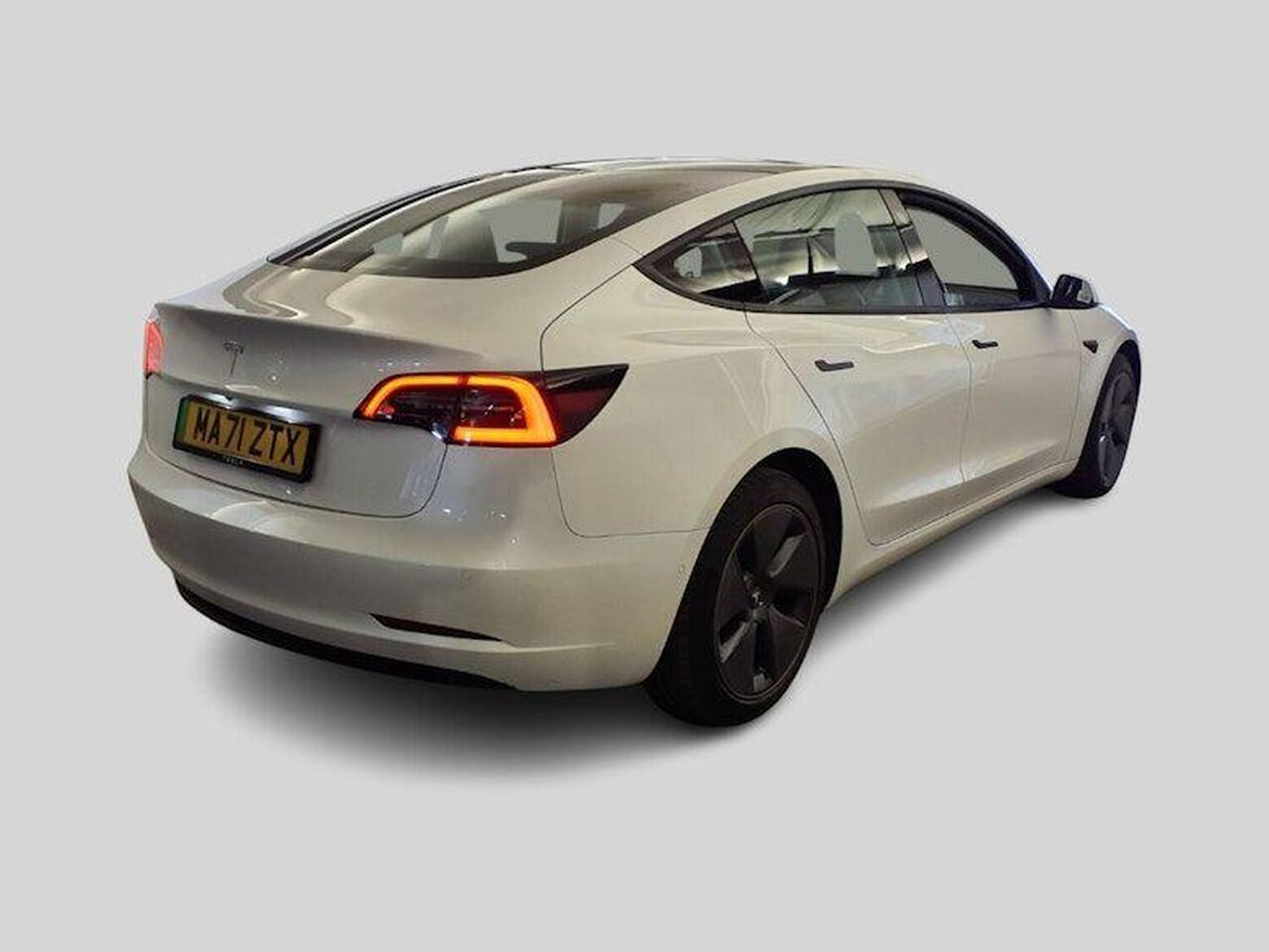 Tesla Model 3 MA71ZTX