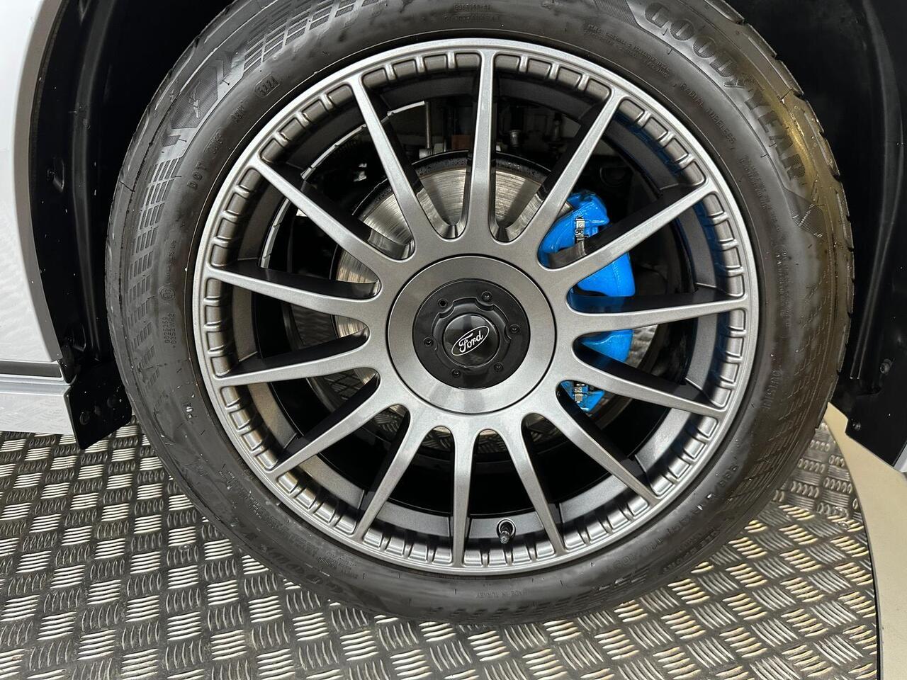 Ford Transit Custom SD25YEC