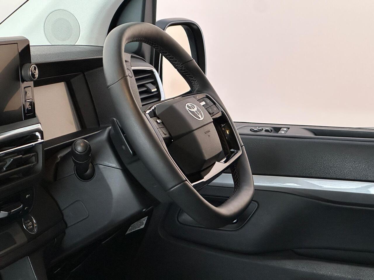 Toyota PROACE Verso KW25FVG