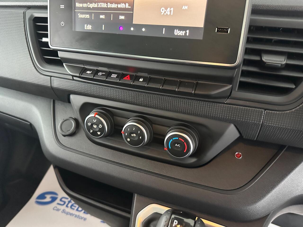 Renault Trafic OU25BUJ