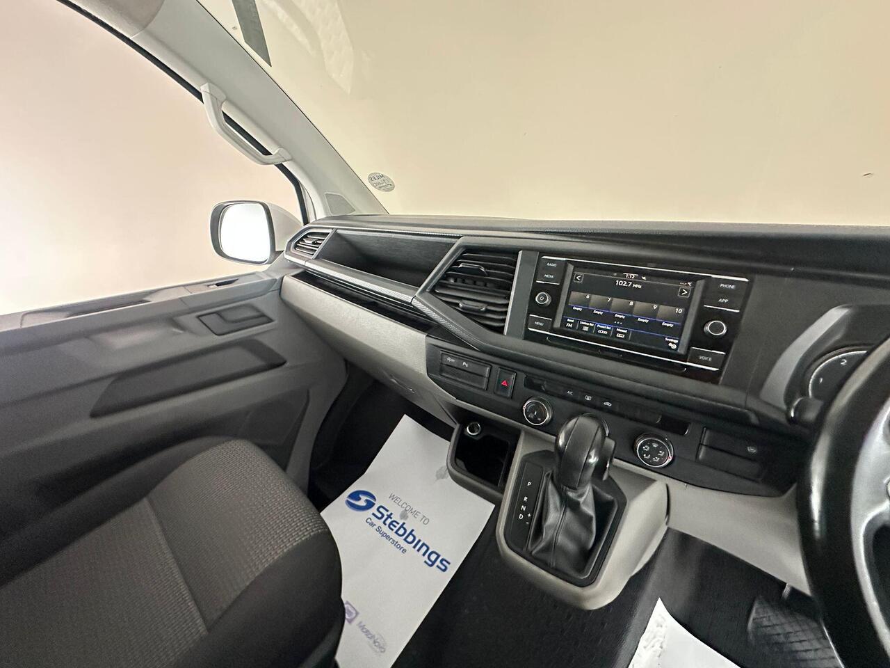 Volkswagen Transporter FG70LZB