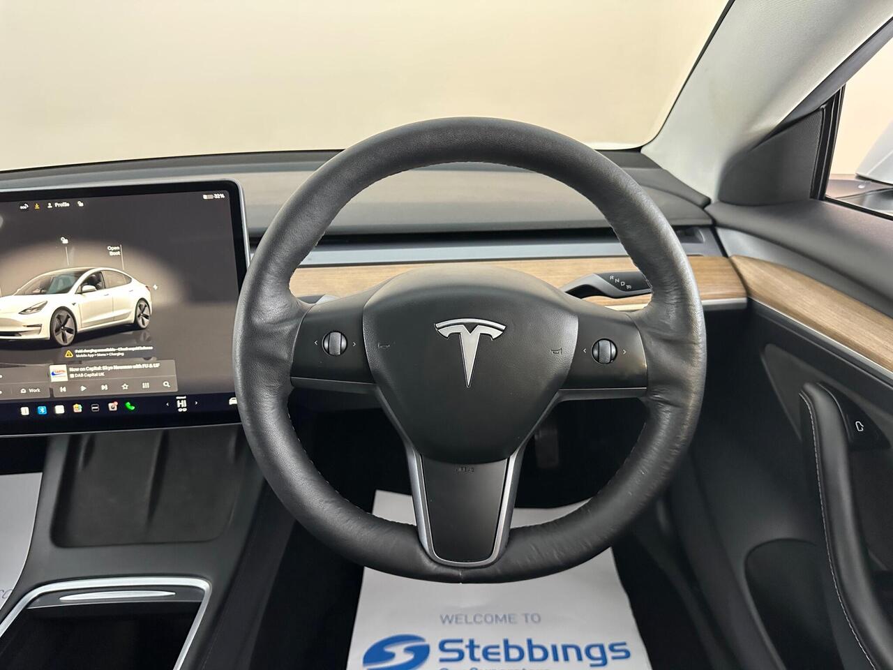 Tesla Model 3 AF72VHK
