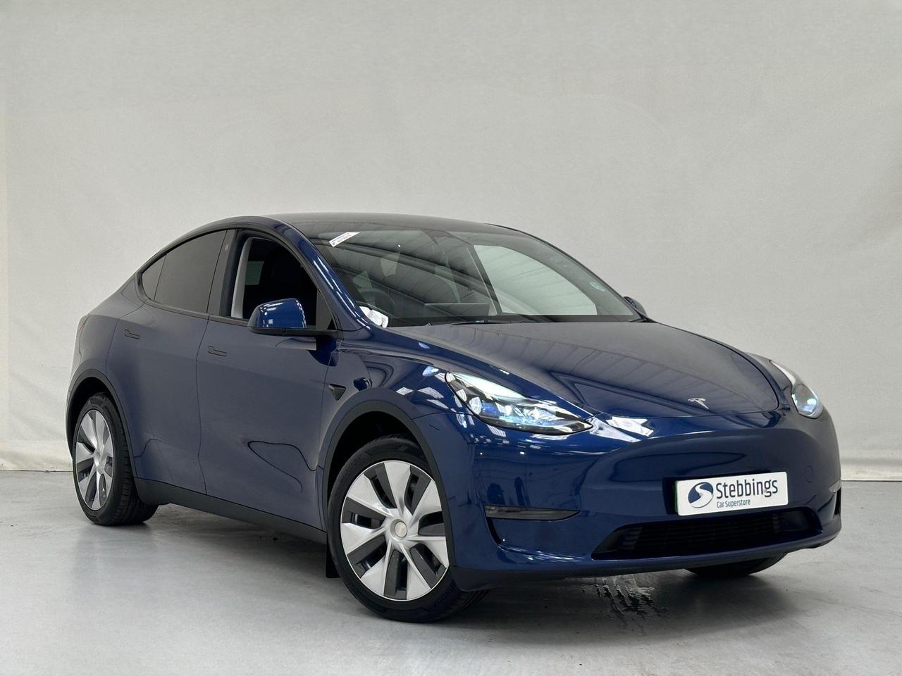 Tesla Model Y GJ23KMV