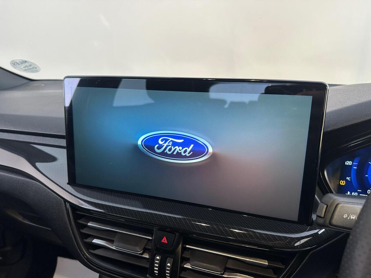 Ford Focus NX73JRZ