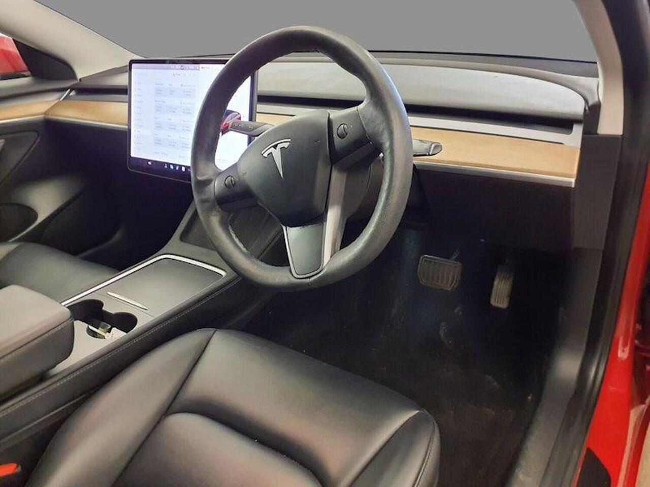 Tesla Model 3 BT21YYF