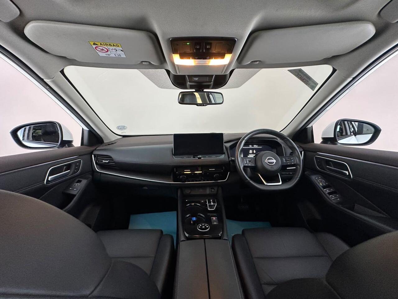 Nissan X-Trail DY73YZN