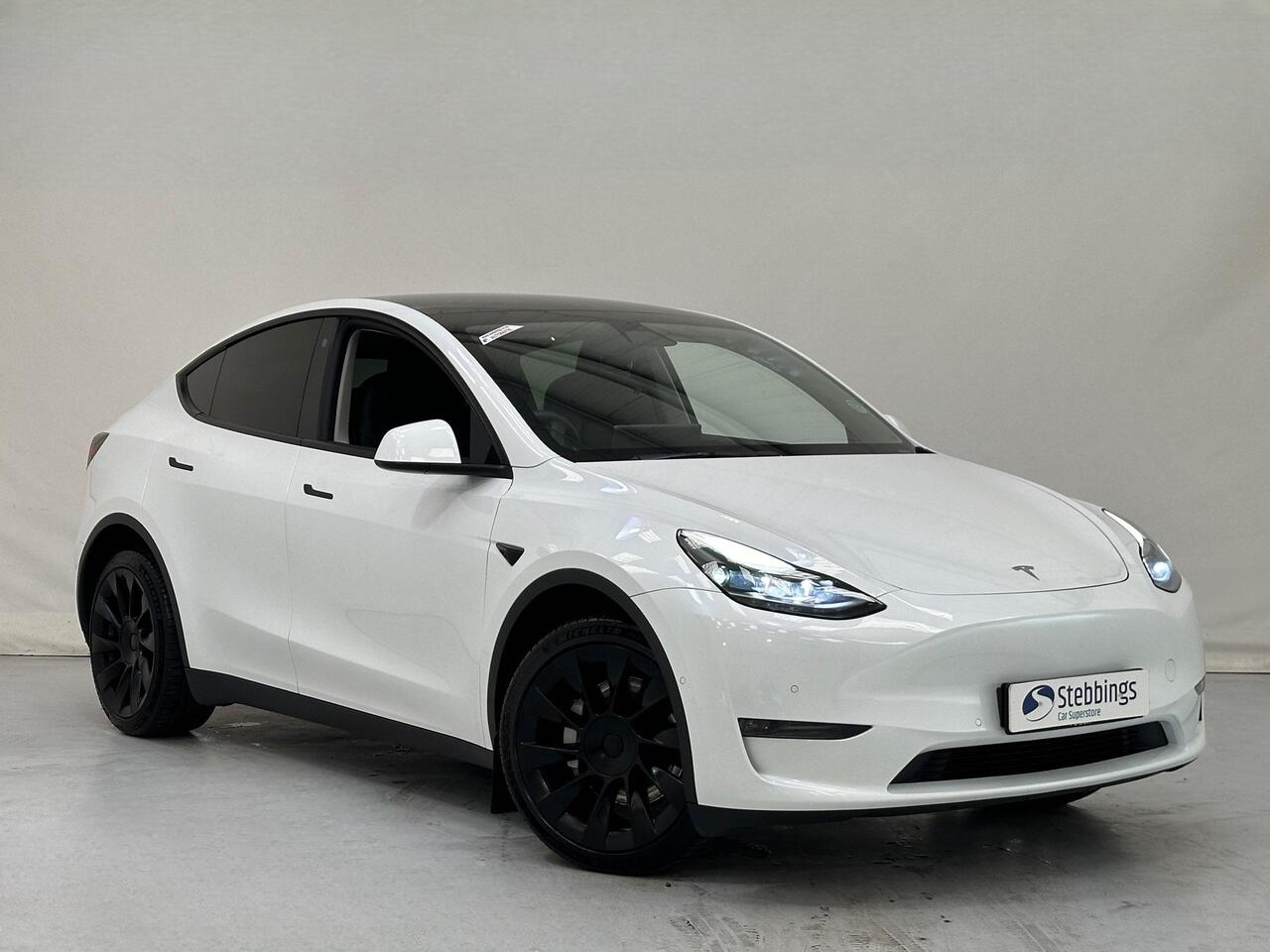 Tesla Model Y MW22ZYE
