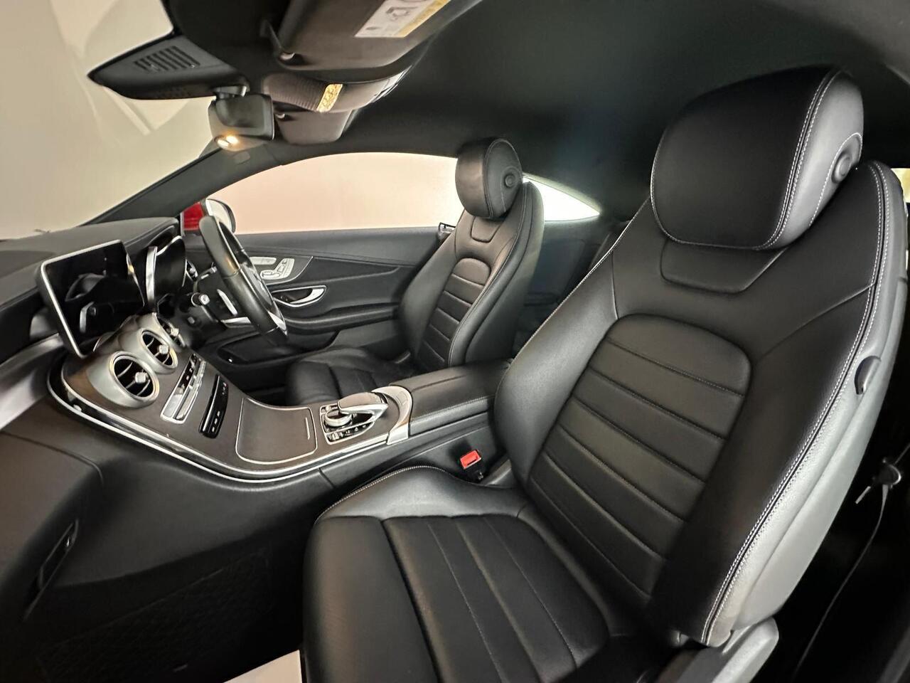 Mercedes-Benz C Class AY68UNX