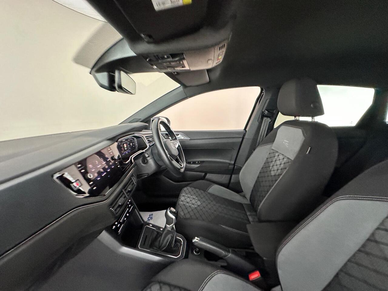 Volkswagen Taigo VN23YAF