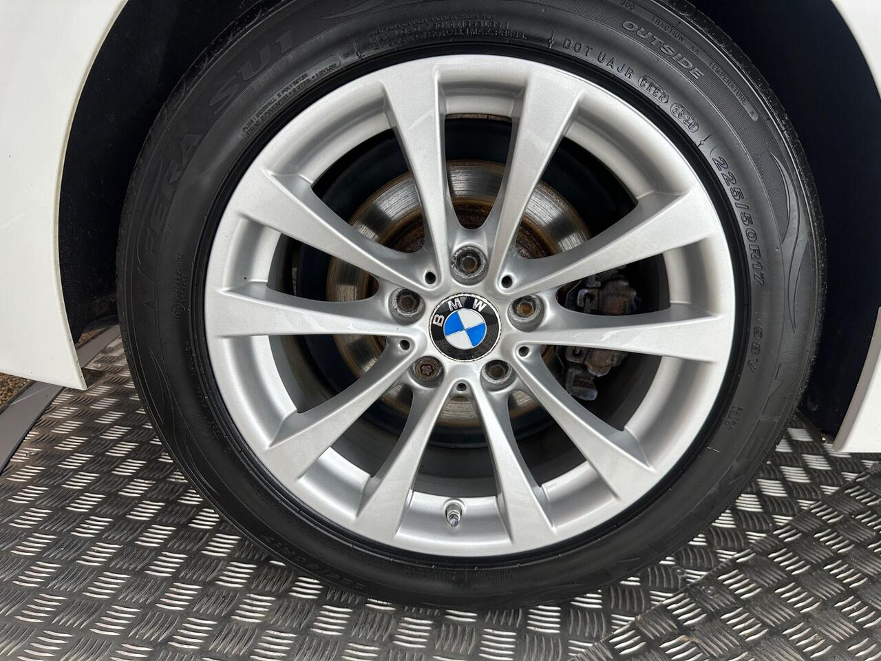 BMW 3 Series MV68EOA