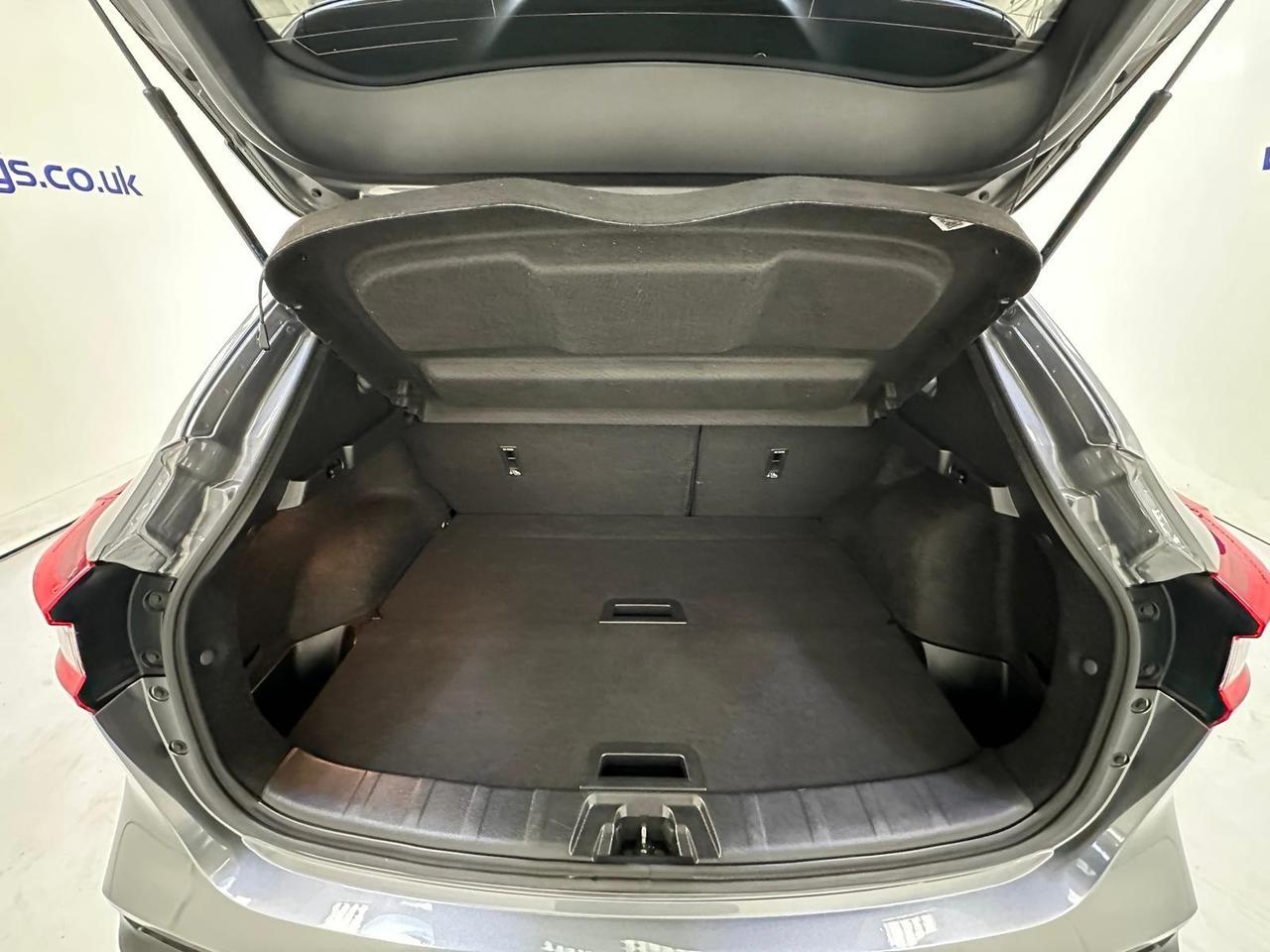 Nissan Qashqai LL68VEM