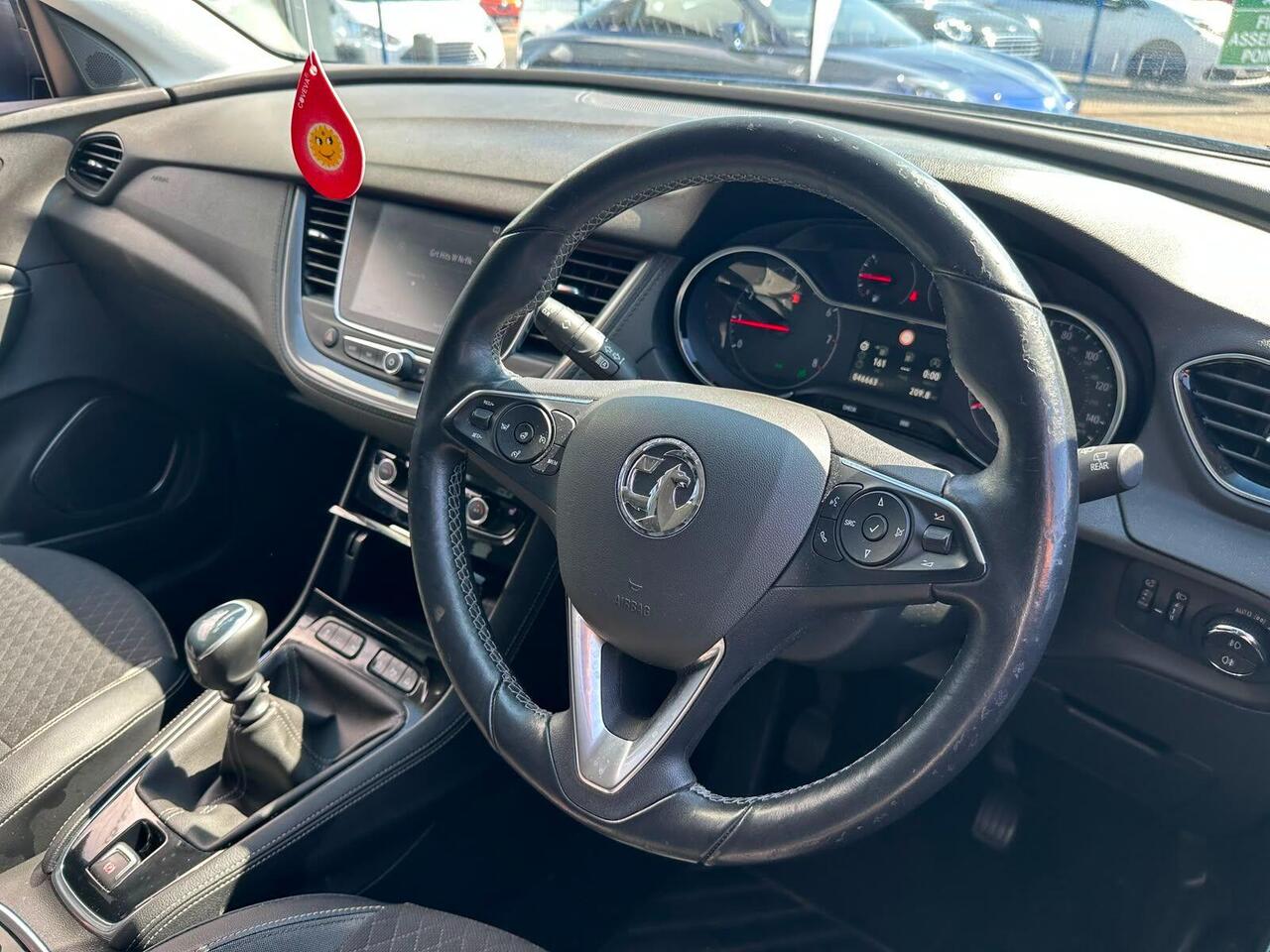 Vauxhall Grandland X AK68GYR
