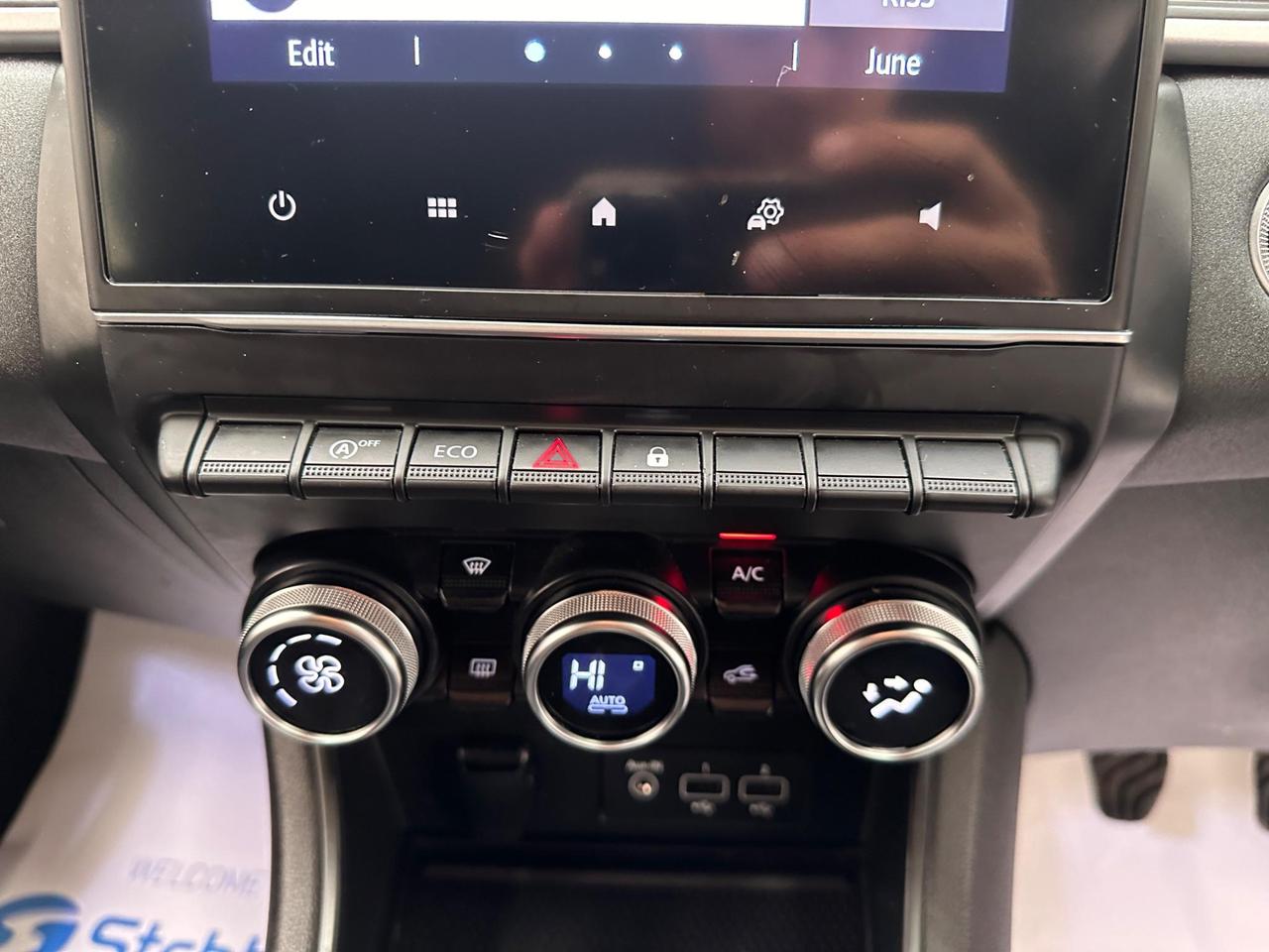 Renault Captur NL22YHZ