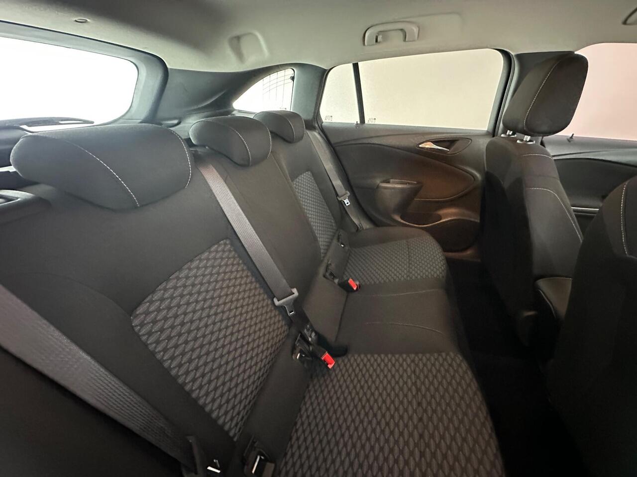 Vauxhall Astra FL21SBX