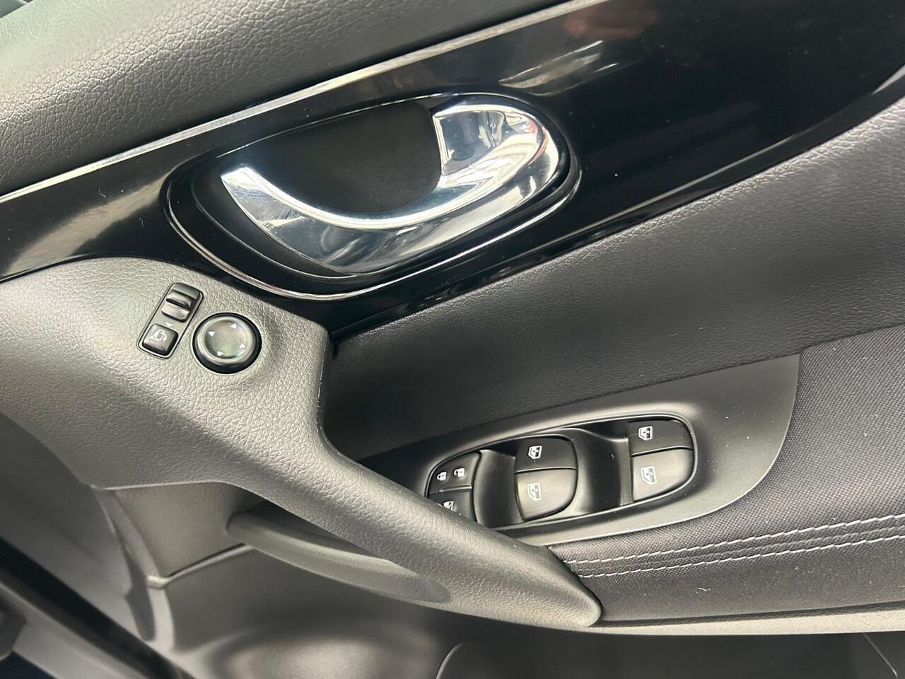 Nissan Qashqai DV21XJA