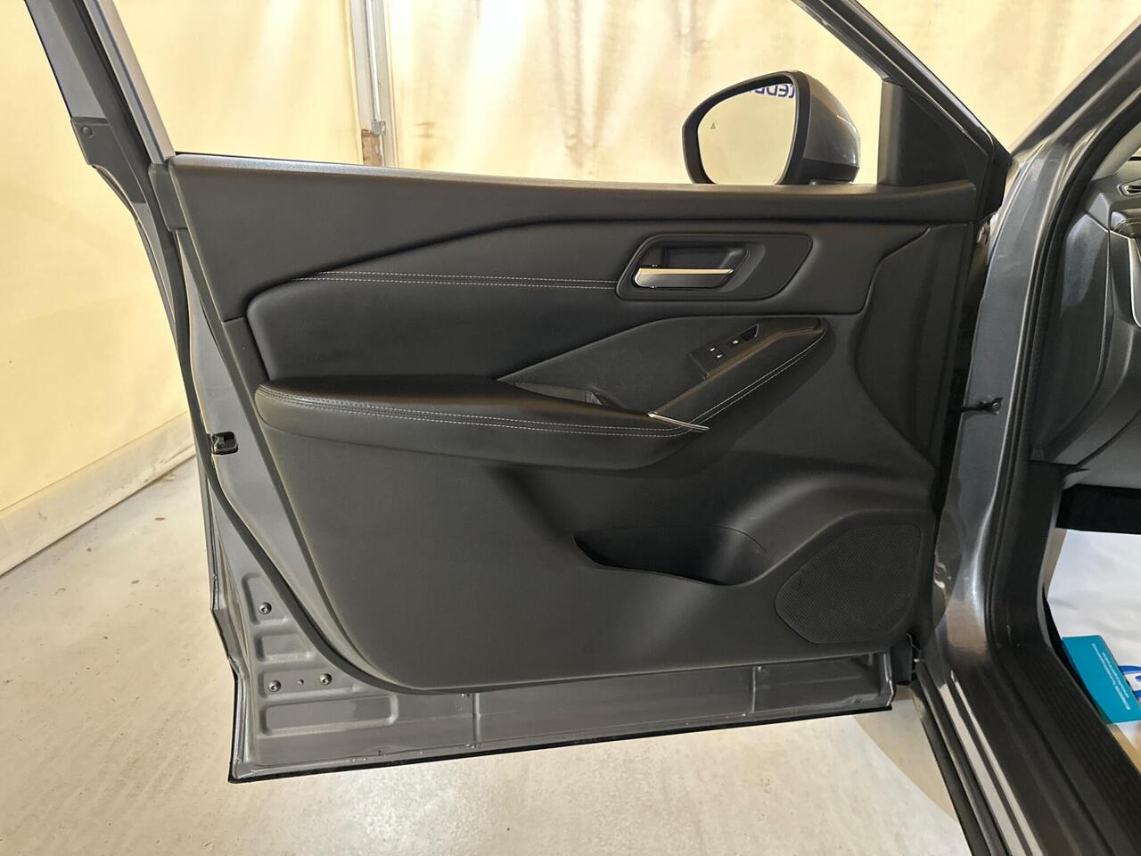 Nissan Qashqai NU22LZO