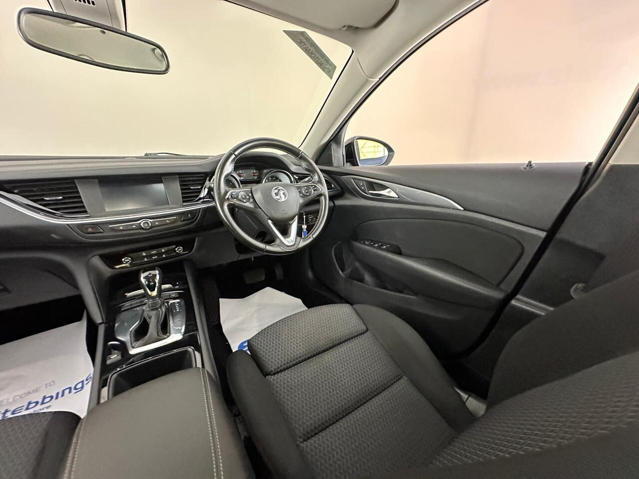 Vauxhall Insignia FP21RVM