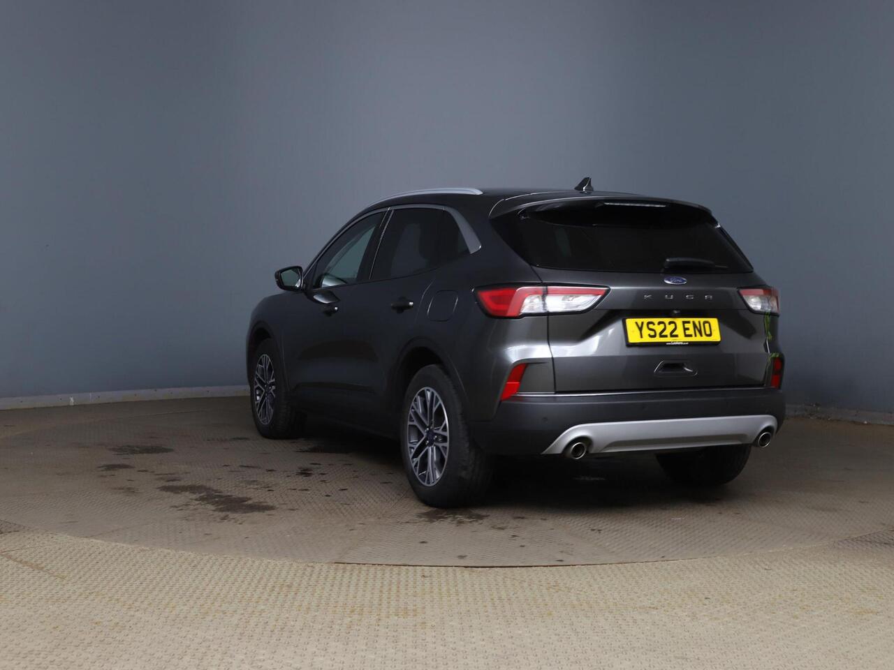 Ford Kuga YS22ENO
