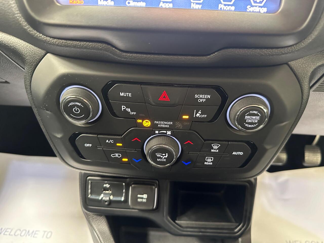 Jeep Renegade LM22SZO