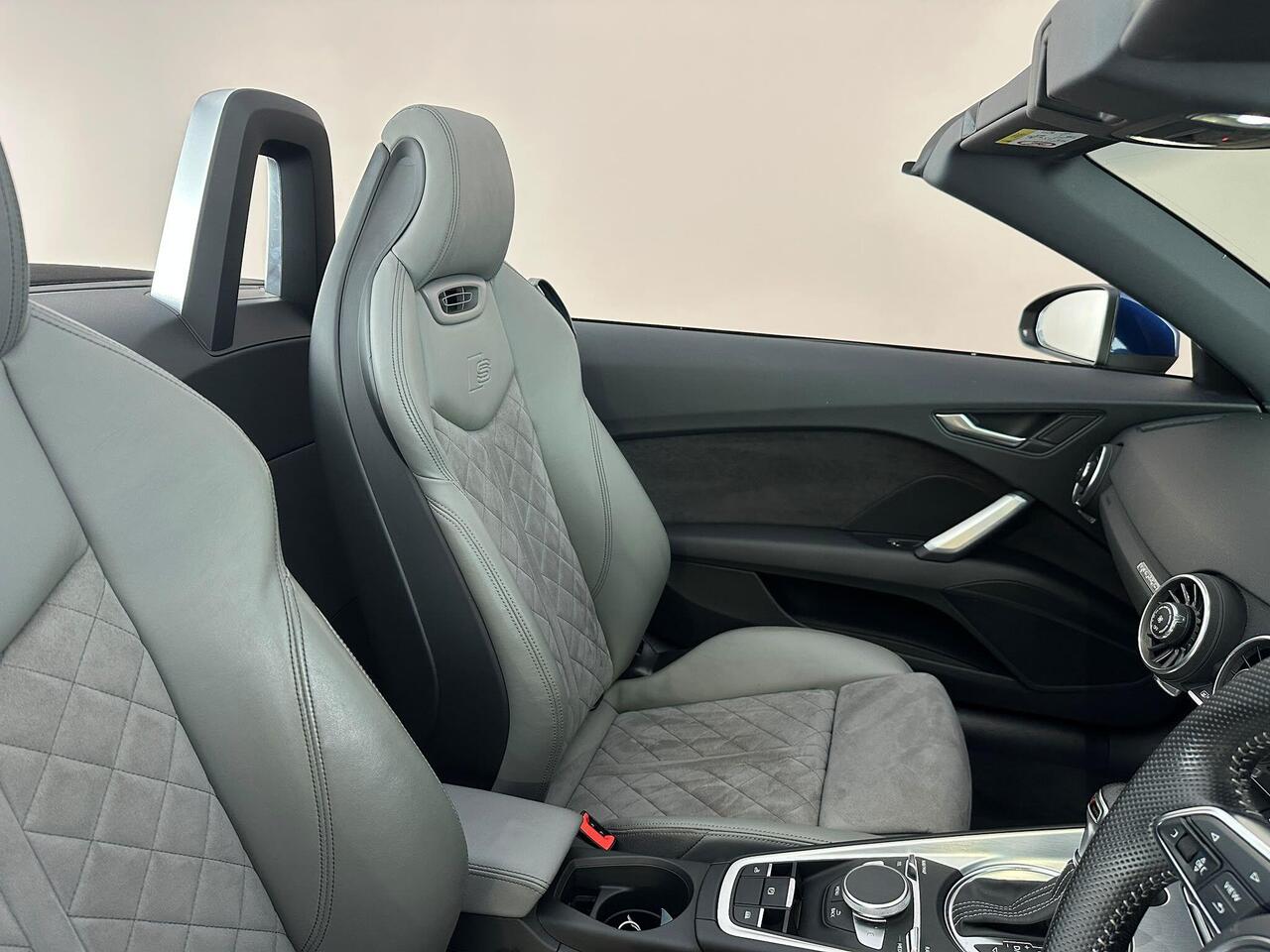 Audi TT SR15EYT