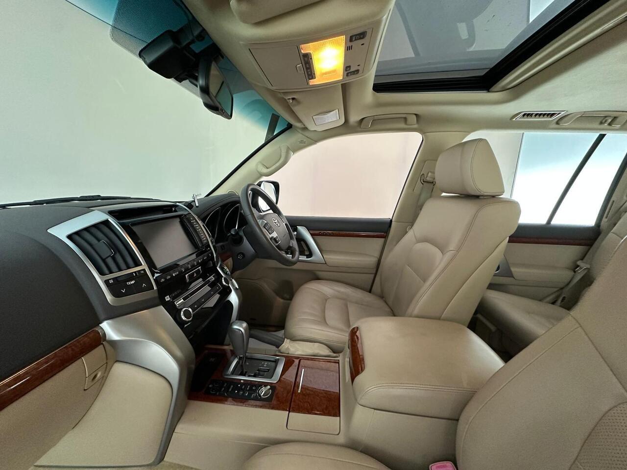 Toyota Land Cruiser GX13LVH