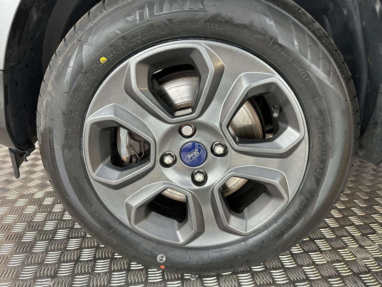 Ford EcoSport DK68ZXG