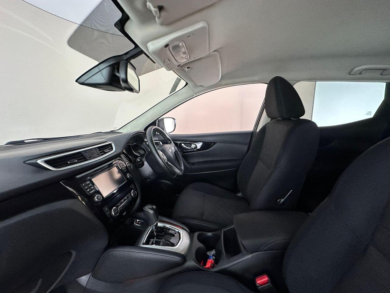 Nissan Qashqai FM66OOB