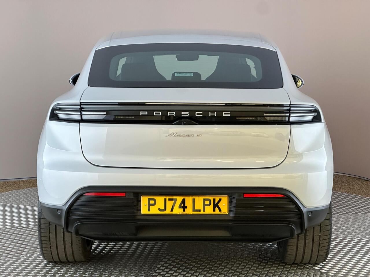 Porsche Macan PJ74LPK