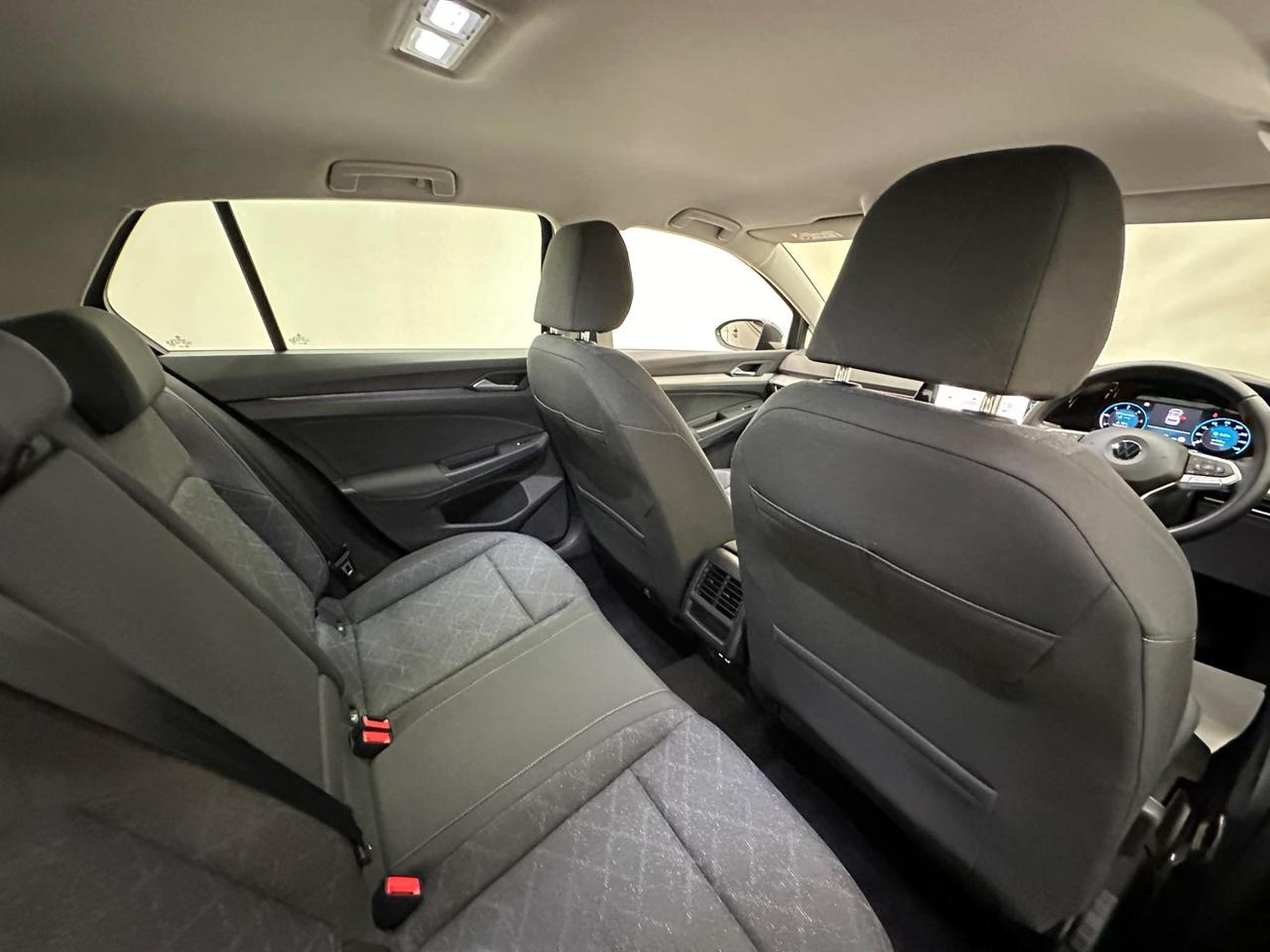 Volkswagen Golf WR70DMZ
