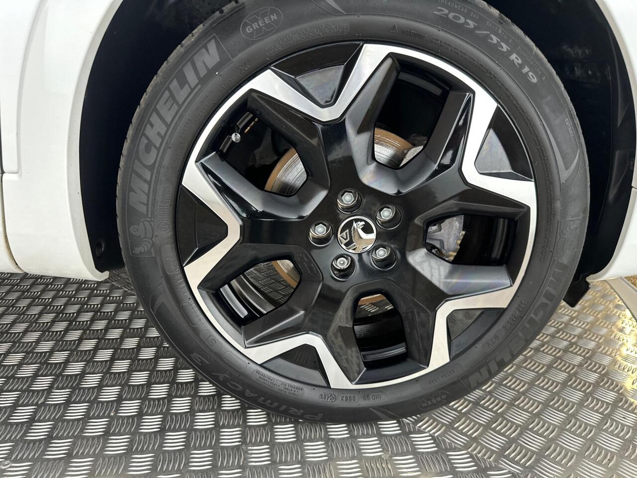 Vauxhall Grandland BG73XMD