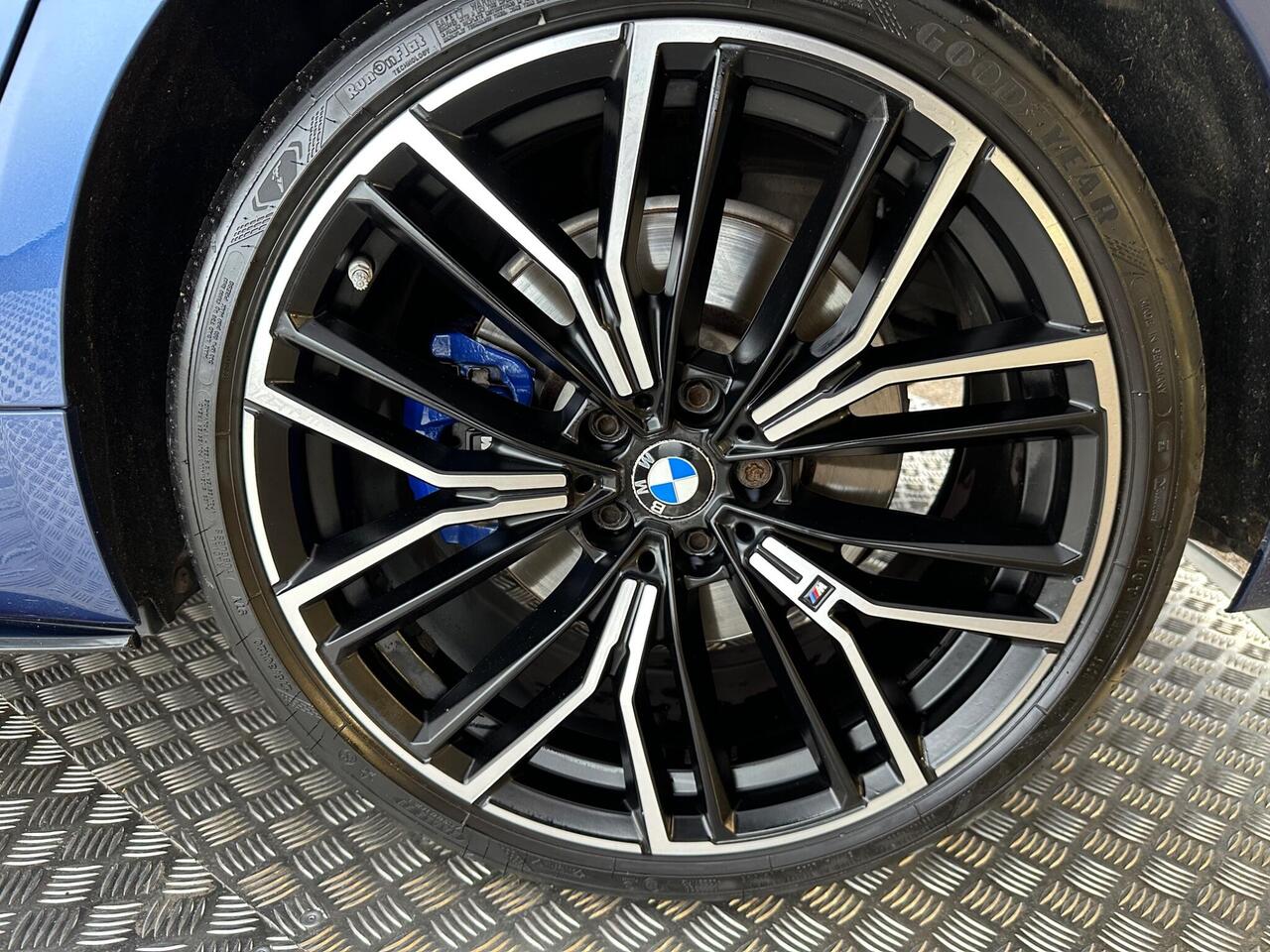 BMW 5 Series FL71DOU