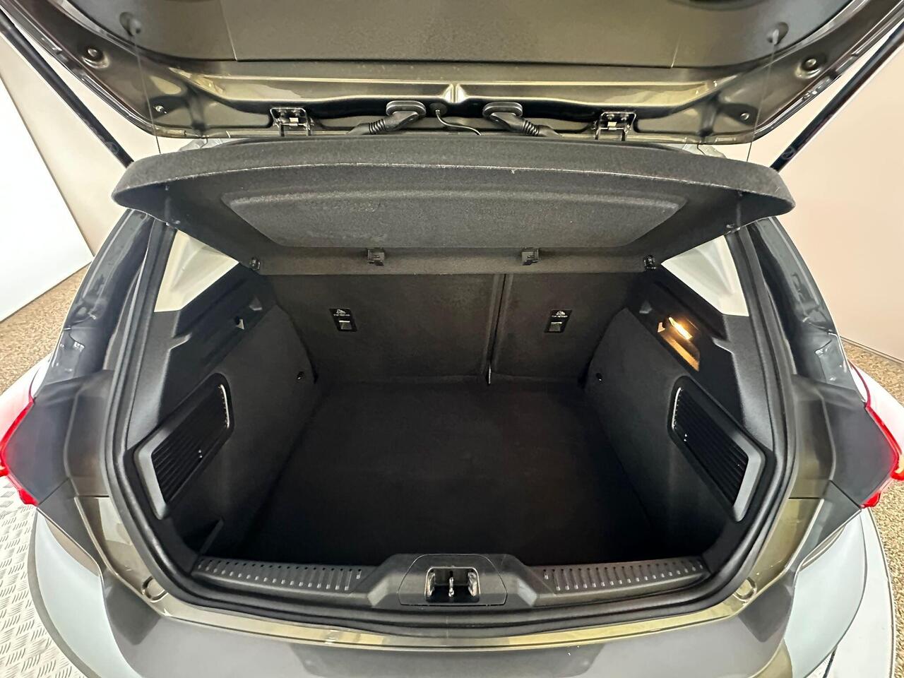 Ford Focus KW69ZVB
