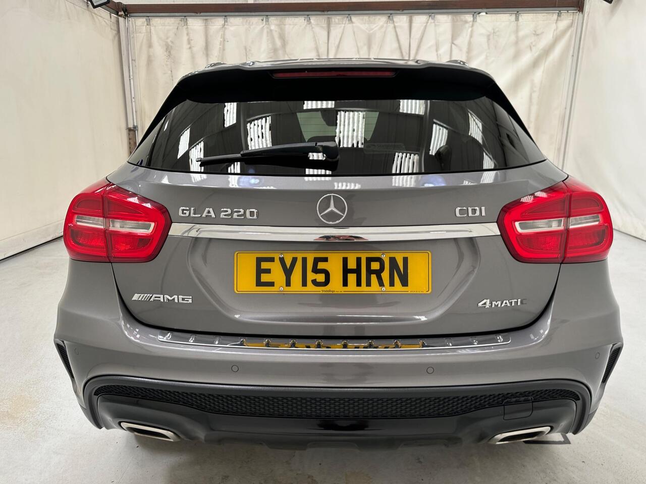 Mercedes-Benz GLA EY15HRN
