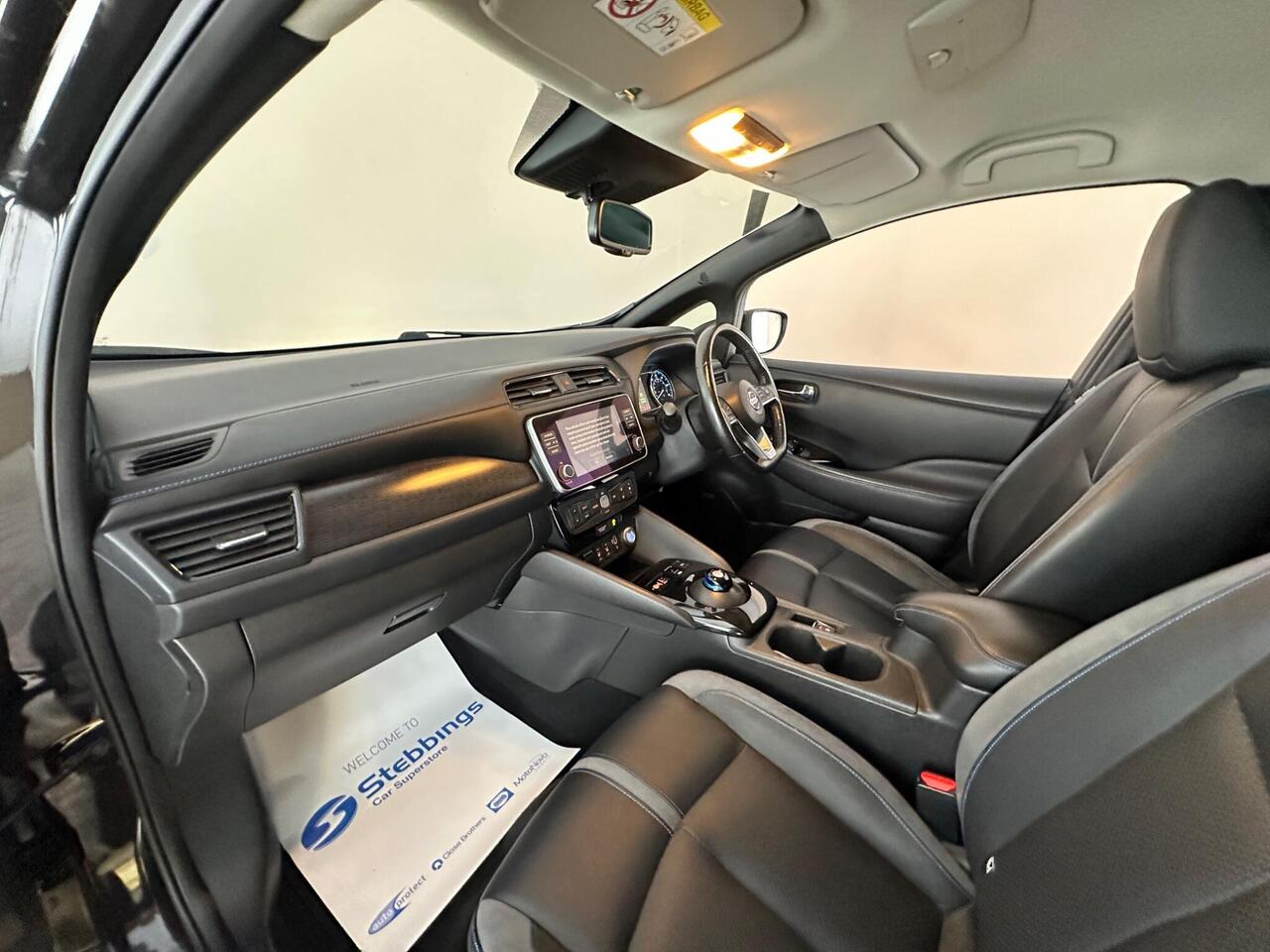 Nissan Leaf VN70YLU