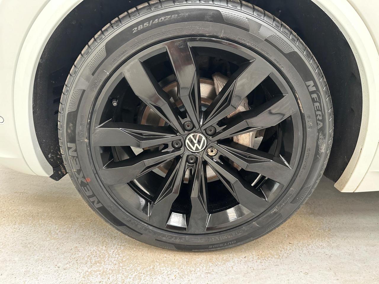 Volkswagen Touareg VK21UHB