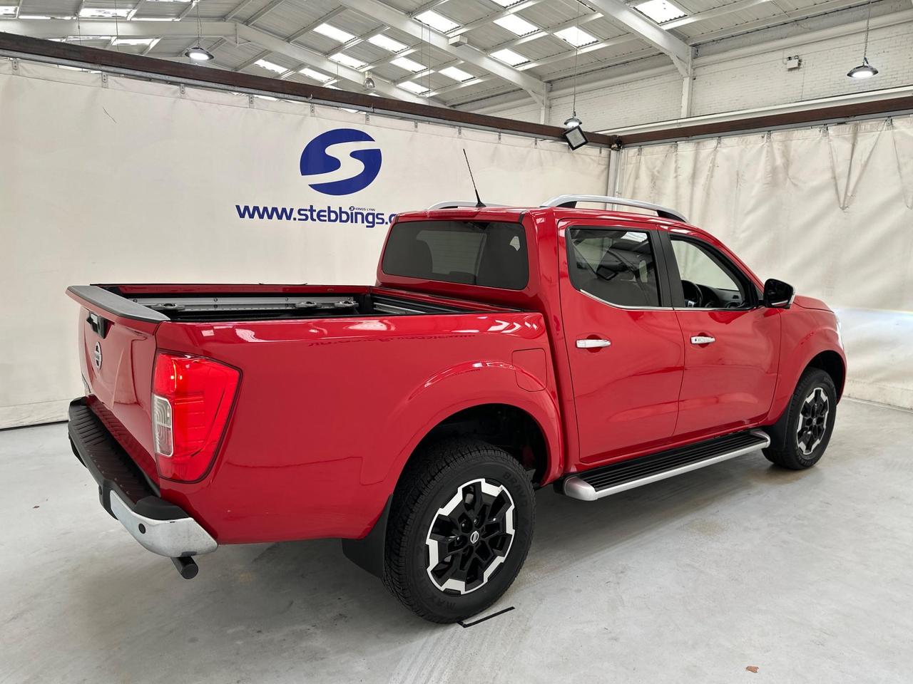 Nissan Navara LM21AXN